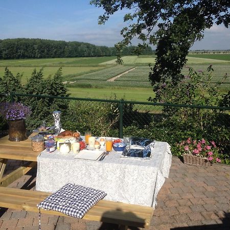 B&B Op De Brabantse Wal Halsteren Eksteriør bilde